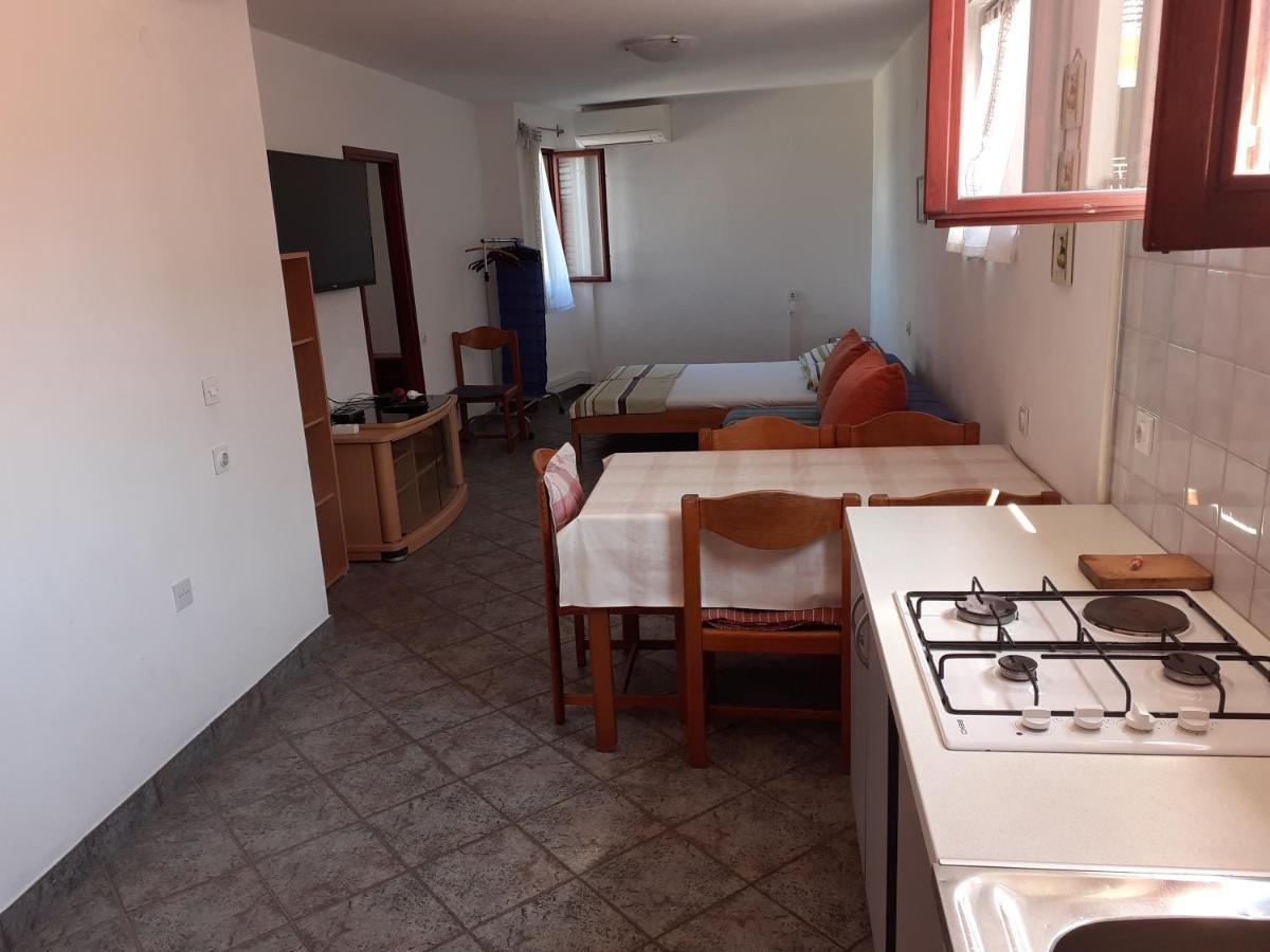 Vala Apartmani Бибинє Екстер'єр фото