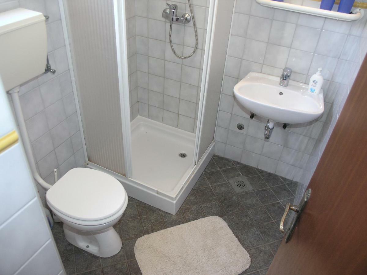 Vala Apartmani Бибинє Екстер'єр фото